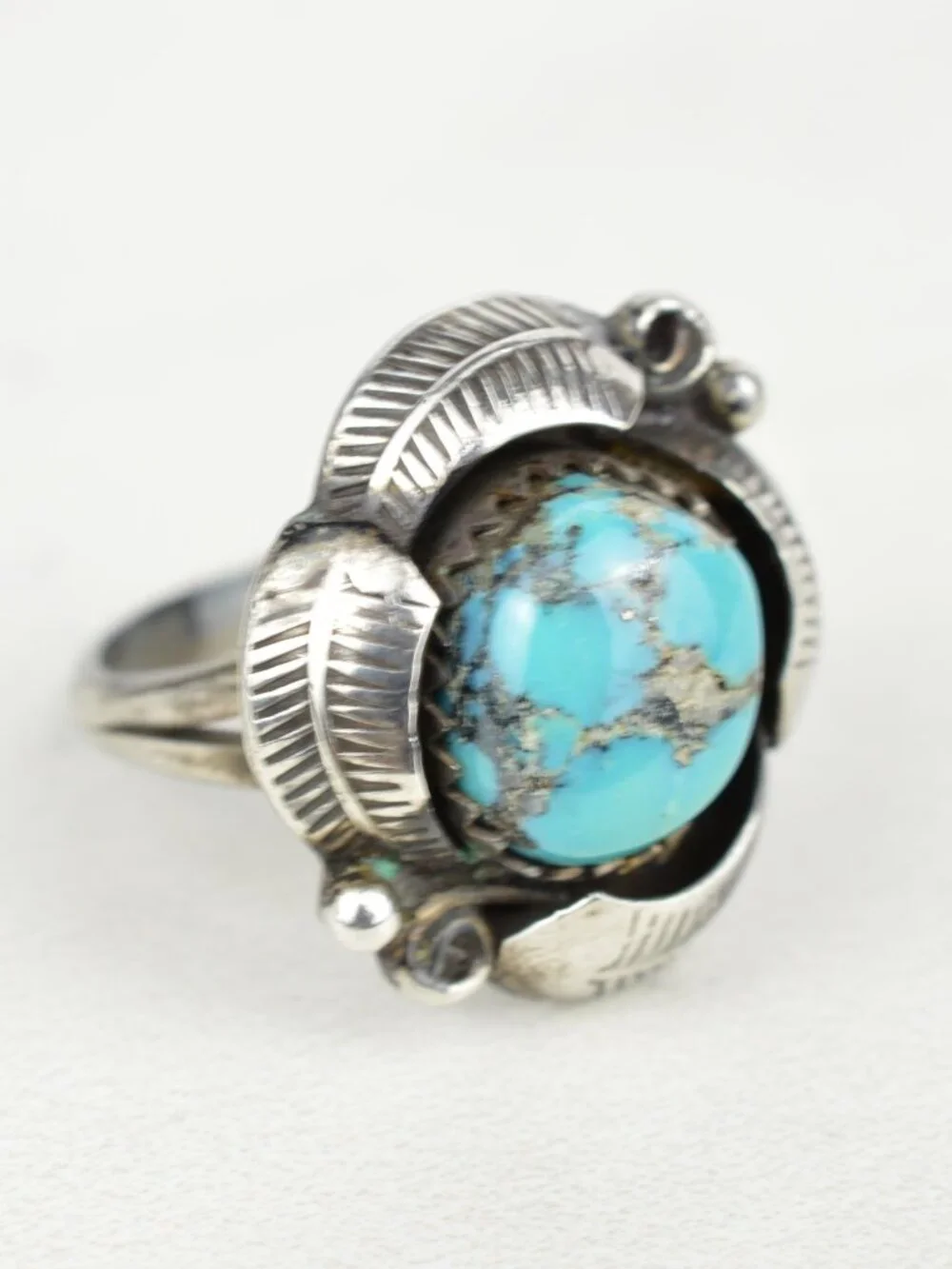 Vintage Navajo Sterling Silver Kingman Turquoise Leaf Ring Size 5.5 Southwestern